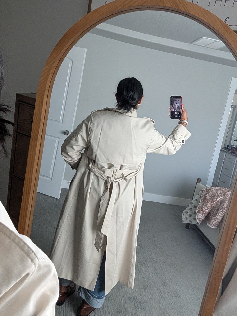 Women’s Classic Belted Trench Coat - Picture 13 of 15